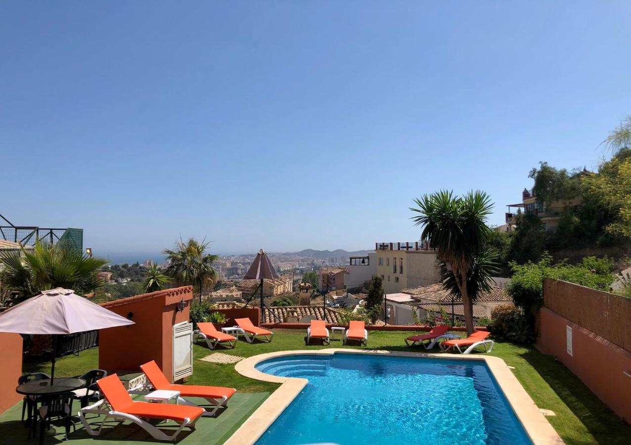 Cozy Rooms In Terraced House Fuengirola Exterior photo